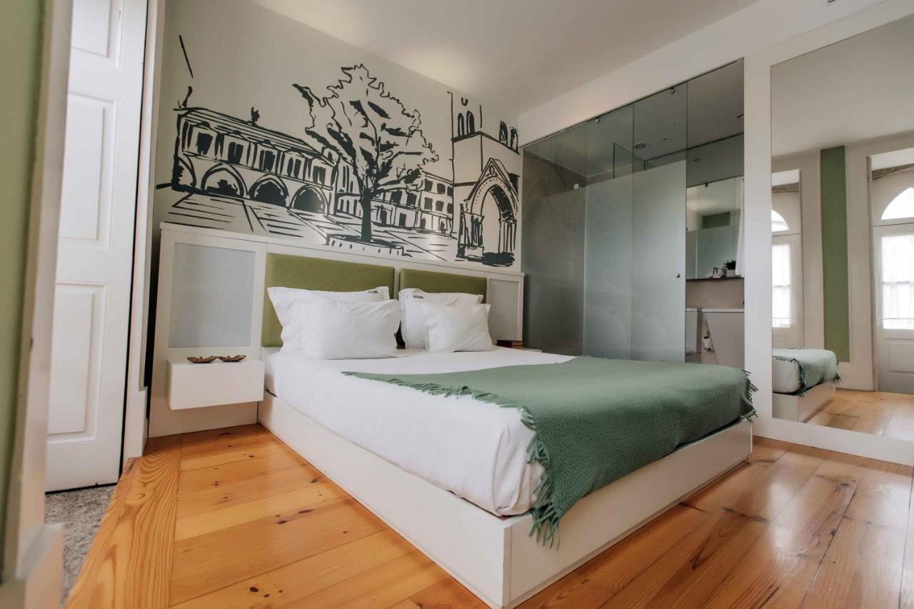 Trovador Guest House ギマランイス エクステリア 写真