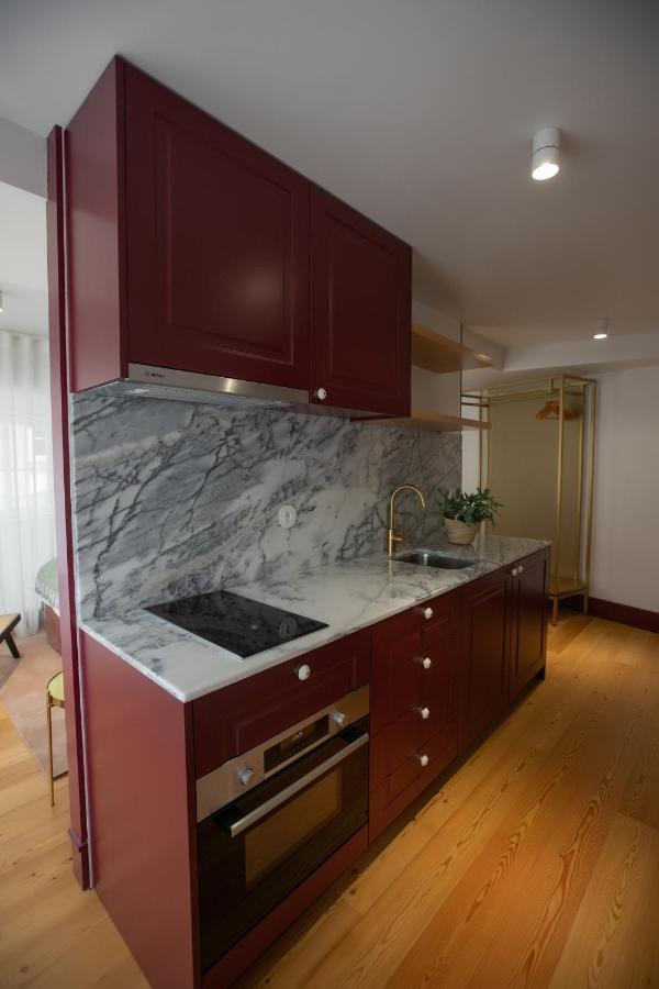 Trovador Guest House ギマランイス エクステリア 写真